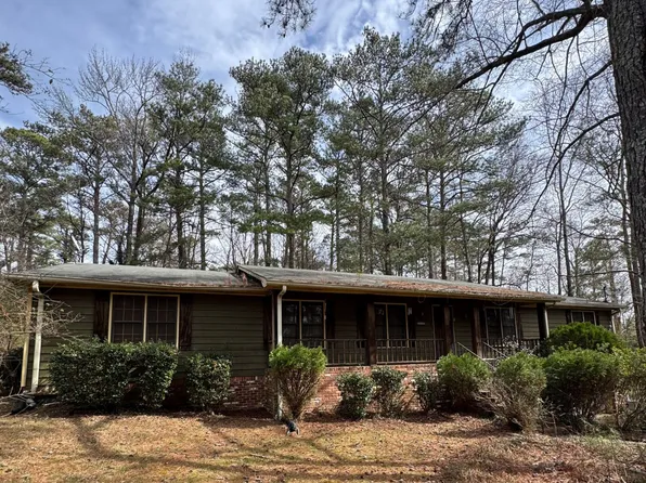 5970 Avenue Of Redwoods, College Park, GA 30349