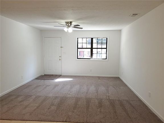 4th image of 1776 Big Horn Ct SE