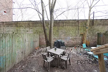 Rented by Rennit Inc.