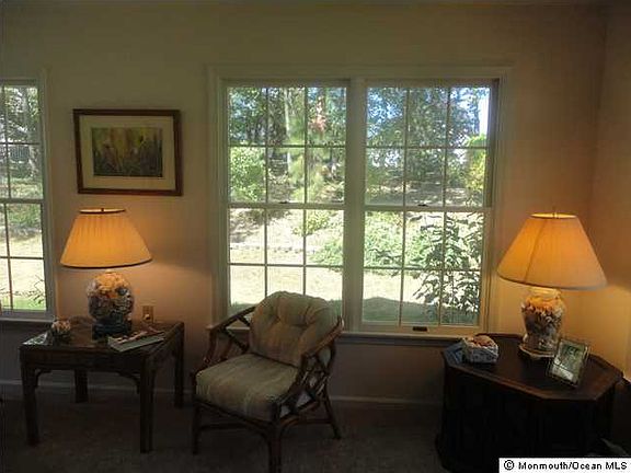 4th image of 1512 Cloverdale Ct