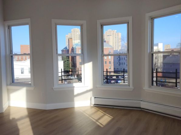 2 Reed St FLOOR 2