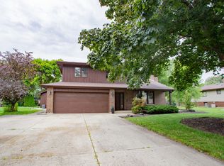 258 Thrasher St, Bloomingdale, IL 60108