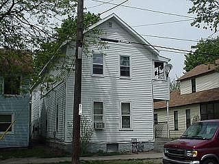 1st image of 751 Veto St NW