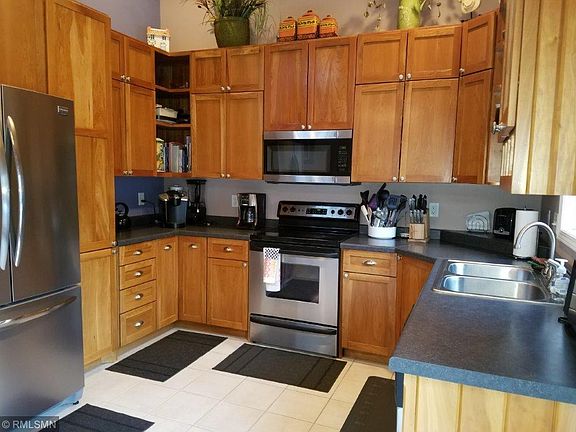 3rd image of 720 5th Ln NW