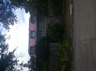 63 Hillside Rd, Brookline, MA 02445