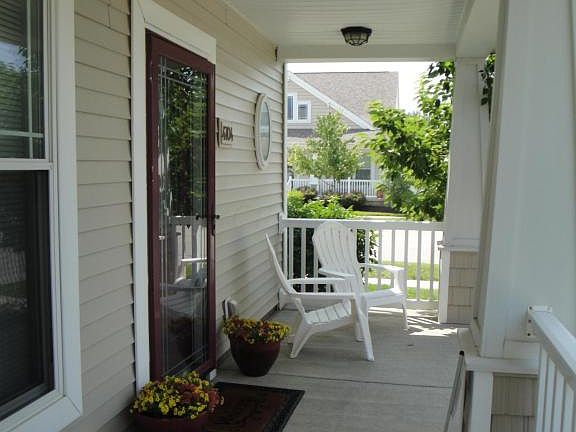 3rd image of 4704 Pebble Beach Dr