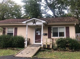 421 S 10th St, Murray, KY 42071