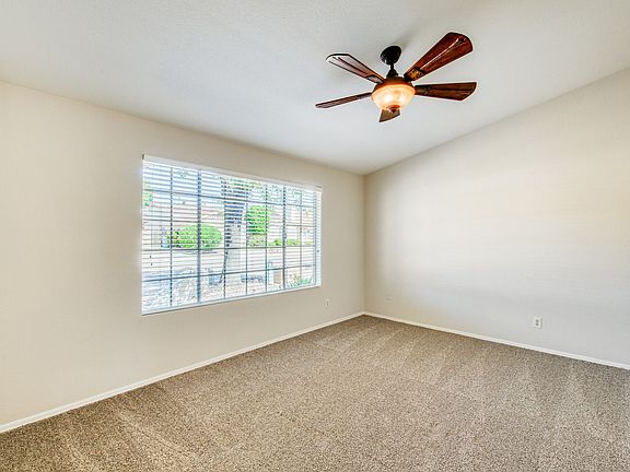 3rd image of 4147 W Villa Linda Dr