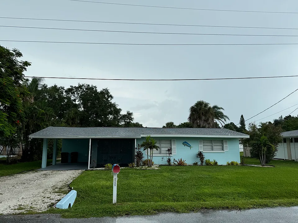 2135 Inner Cass Cir