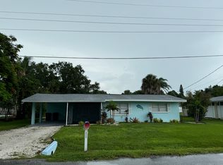 2135 Inner Cass Cir, Sarasota, FL 34231