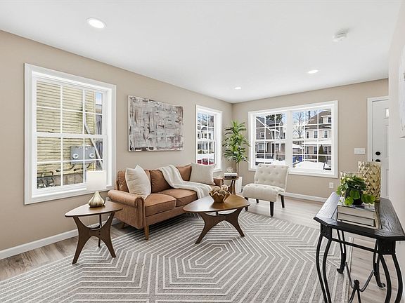 2nd image of 43-45 Leyfred Ter