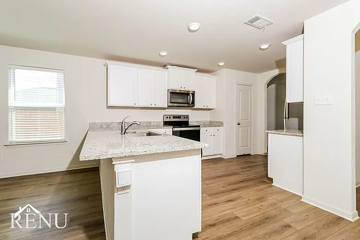 329 Sunnymeade Ln — Photo 4