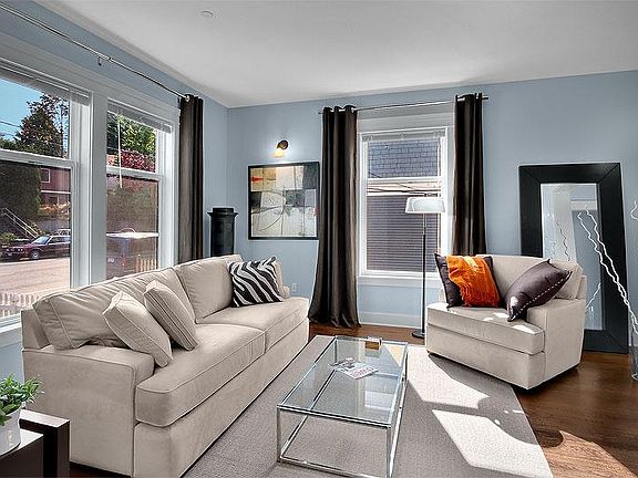 3rd image of 419 12th Ave E #B