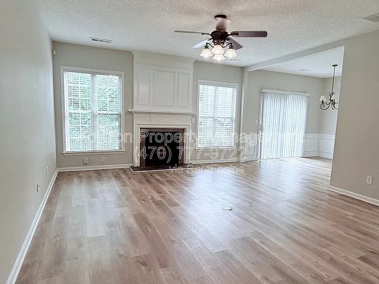 2425 Elkhorn Ter #30 — Photo 2
