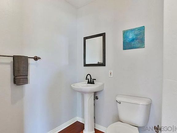 4th image of 3031 Date St