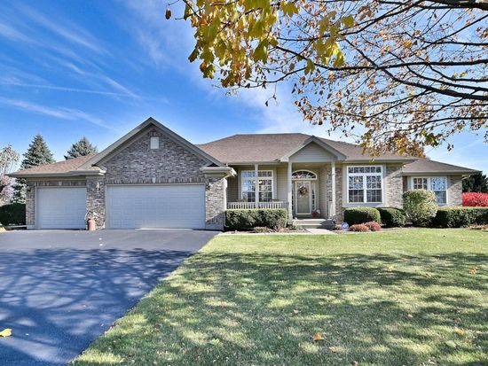 5906 Bison Ln, Johnsburg, IL 60051