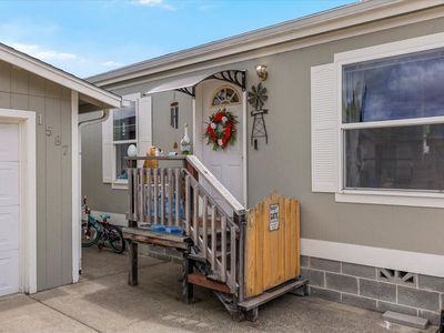 1587 SW Sun Glo Dr, Grants Pass, OR, 97527