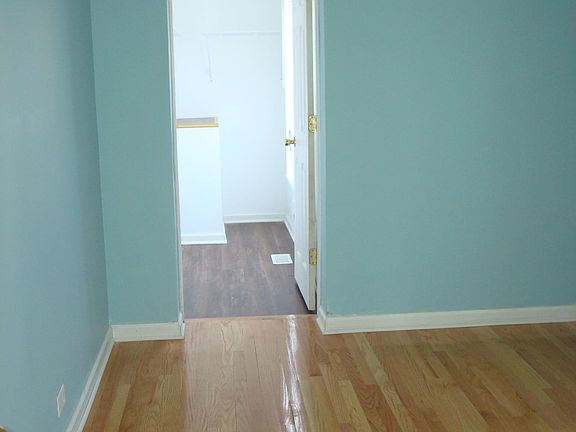 3rd image of 14410 S Stewart Ave