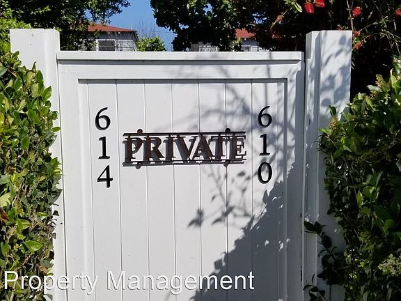 4th image of 614 Marguerite Ave #B