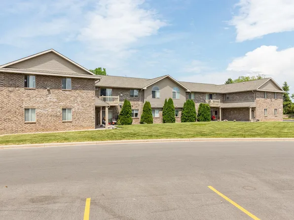 3333 N Casaloma Dr APT 5, Appleton, WI 54913