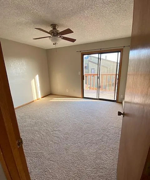 2348 Rattlesnake Ct — Photo 6