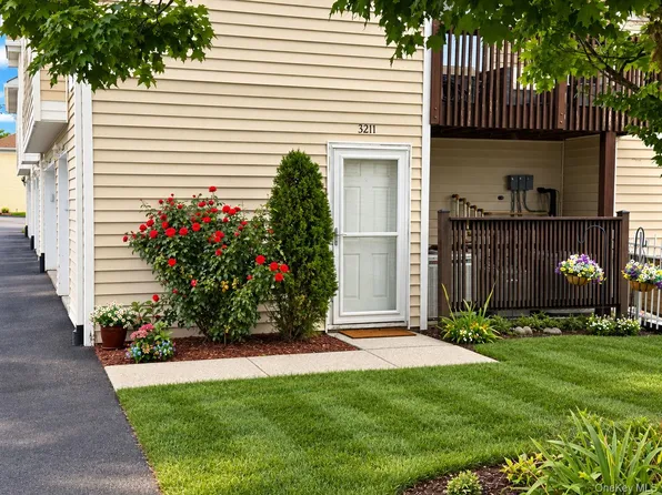 3211 Whispering Hills, Chester, NY 10918