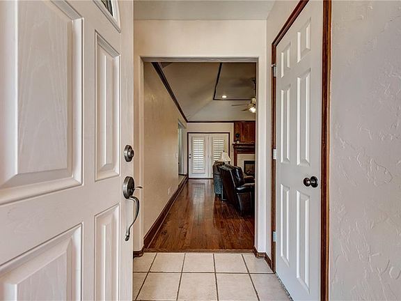 5th image of 13244 Moccasin Ln