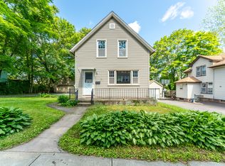 63 Elizabeth St, Norwich, CT 06360