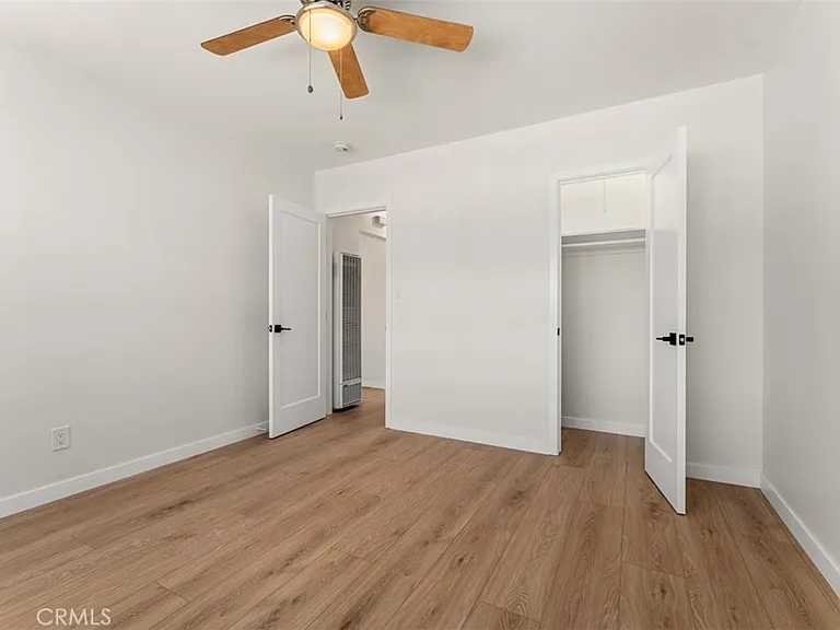 241 Costa Mesa St #B — Photo 13