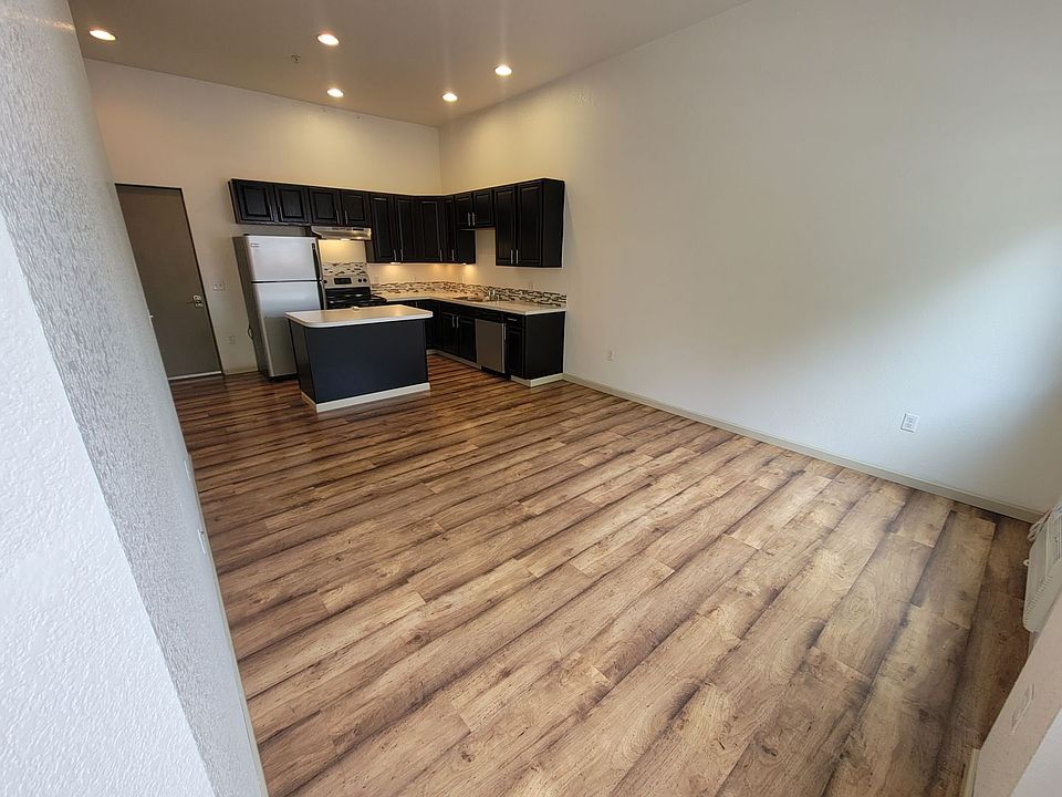 1st image of 404 Legion Way SE Ste 306