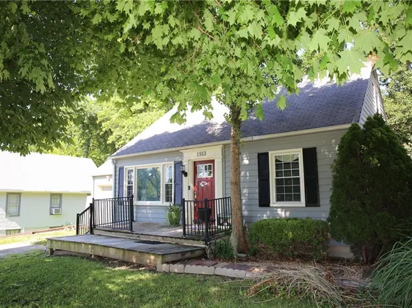 1913 S 39th St, Saint Joseph, MO 64507