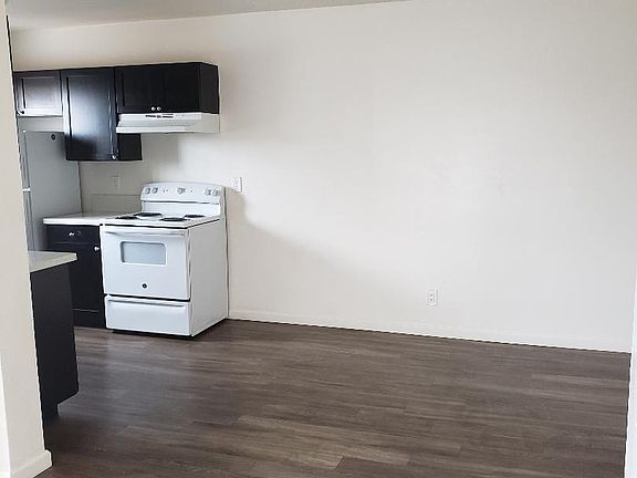 4th image of 3738 Beyer Blvd APT D