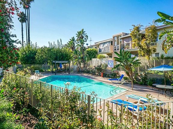 2nd image of 6259 Coldwater Canyon Ave Unit 10