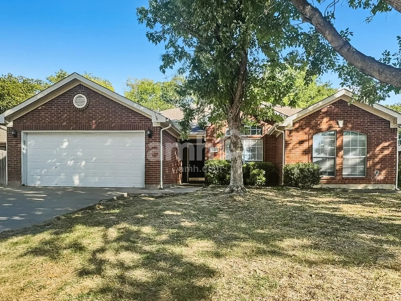 4 bed, 2.0 bath, 1765 sqft, $2,395 — Photo 1