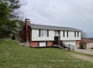 3 Arbor Dr, Highland Heights, KY 41076