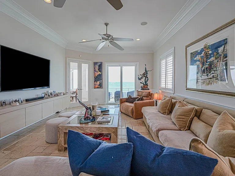 2250 Sanderling Ln — Photo 17