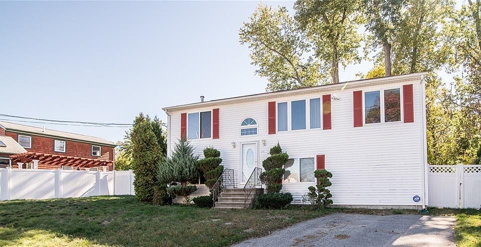 1st image of 24 Serenity Ct