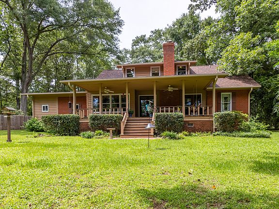 4th image of 114 Beaver Rd