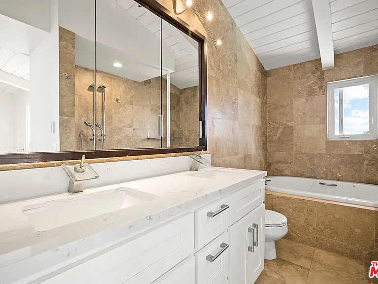28248 Rey De Copas Ln #23 — Photo 9