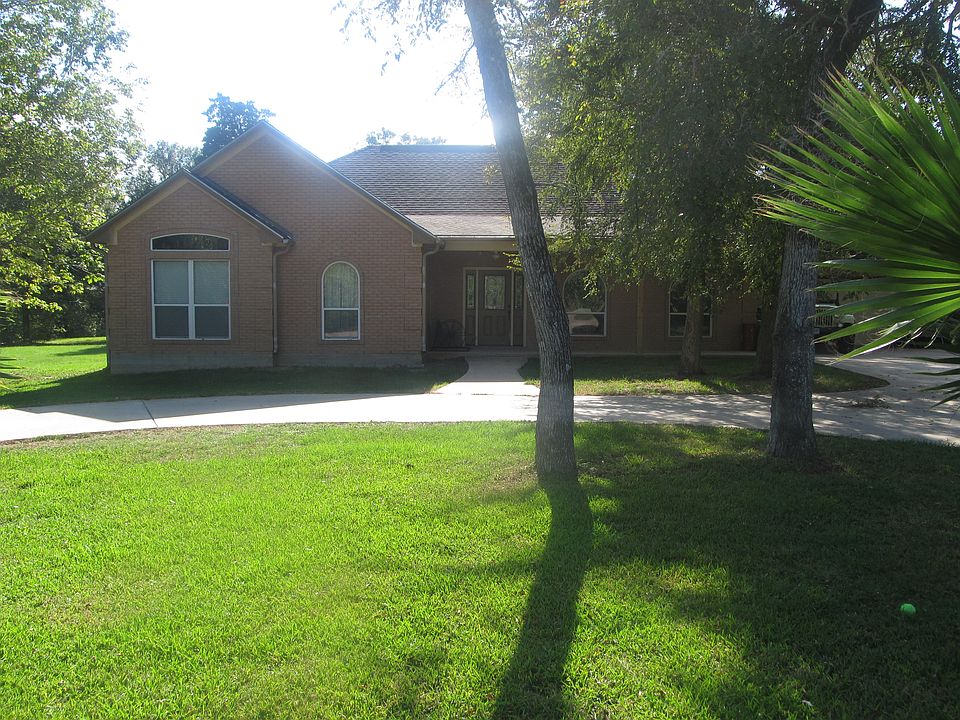 1st image of 4378 Green Pastures