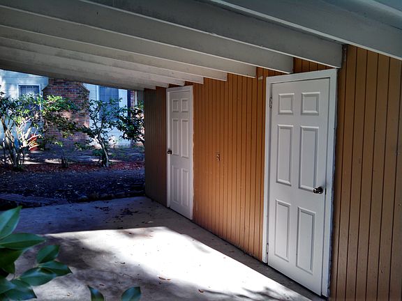 Exterior Dry Storage