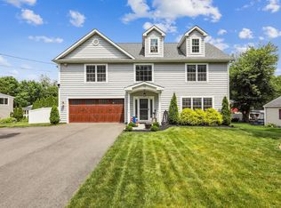 15 Wondy Way, Danbury, CT 06811