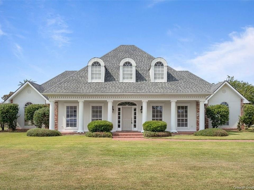 1st image of 1802 Plantation Dr
