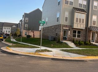 14055 Onyx St, Woodbridge, VA 22193