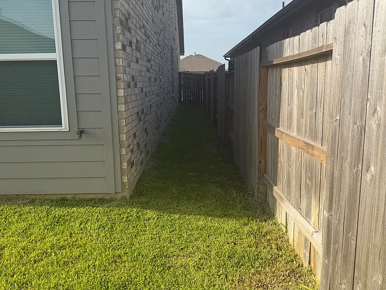 26603 Coast Redwood Dr — Photo 17
