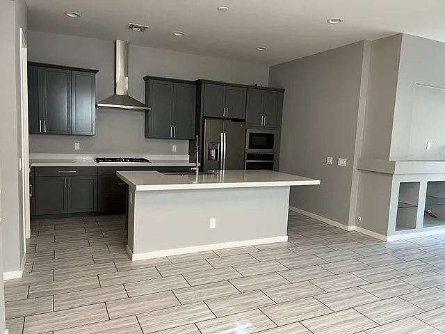 23061 E Mayberry Rd — Photo 4