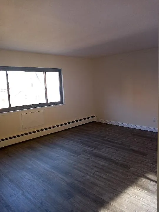 1 bed, $1,975 — Photo 3