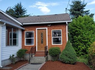 16420 111th Ave SE, Renton, WA 98055