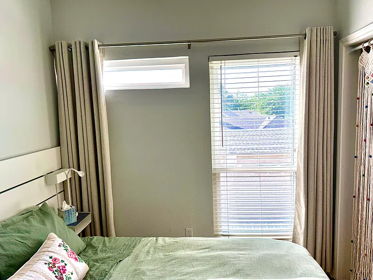 4104 N Hall St #325 — Photo 11