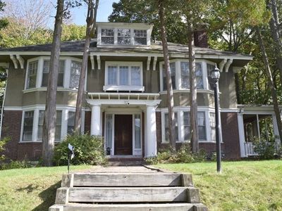 11 Kenilworth Rd, Worcester, MA, 01602